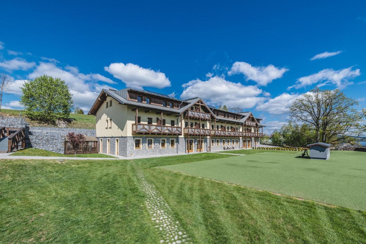 Hotel Resort Relax Dolni Vltavice Экстерьер фото