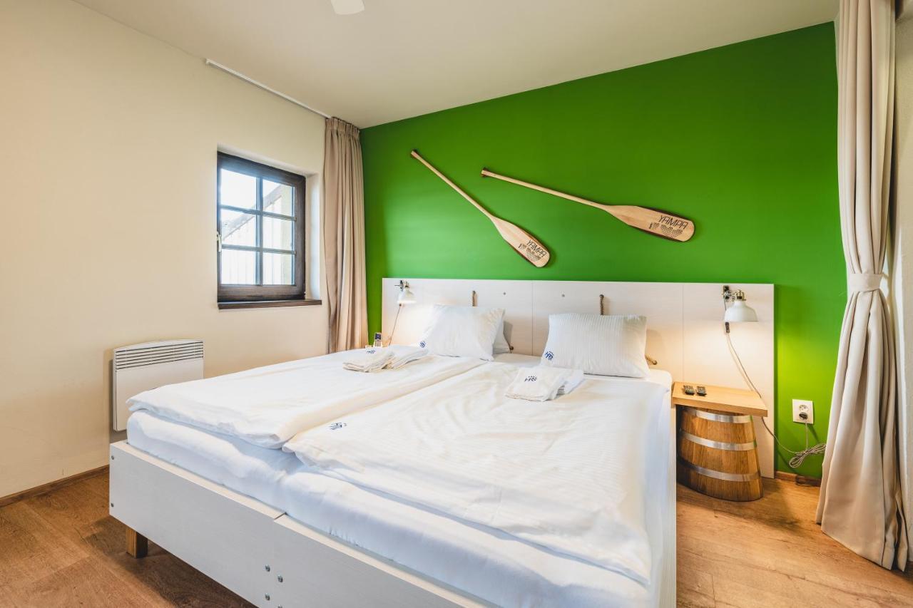 Hotel Resort Relax Dolni Vltavice Экстерьер фото