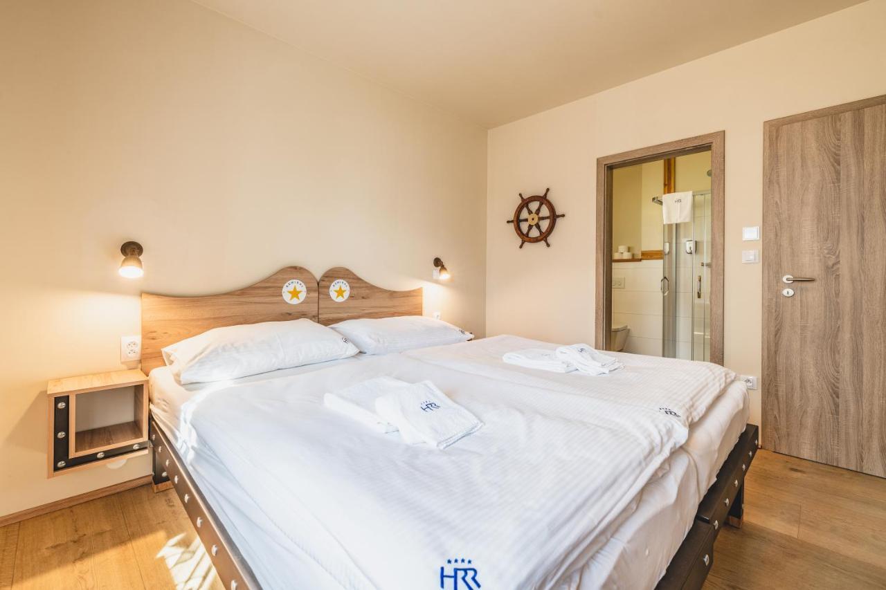 Hotel Resort Relax Dolni Vltavice Экстерьер фото