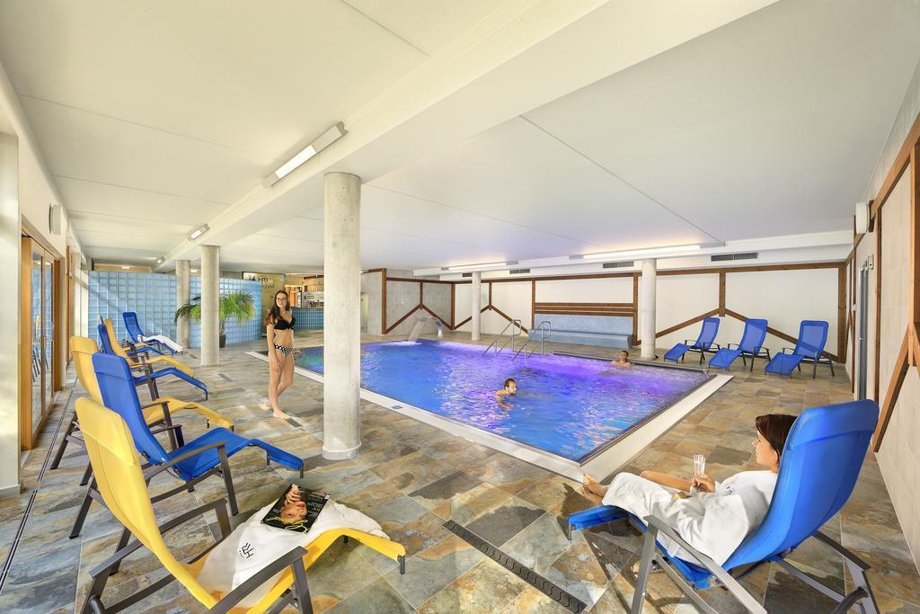 Hotel Resort Relax Dolni Vltavice Экстерьер фото