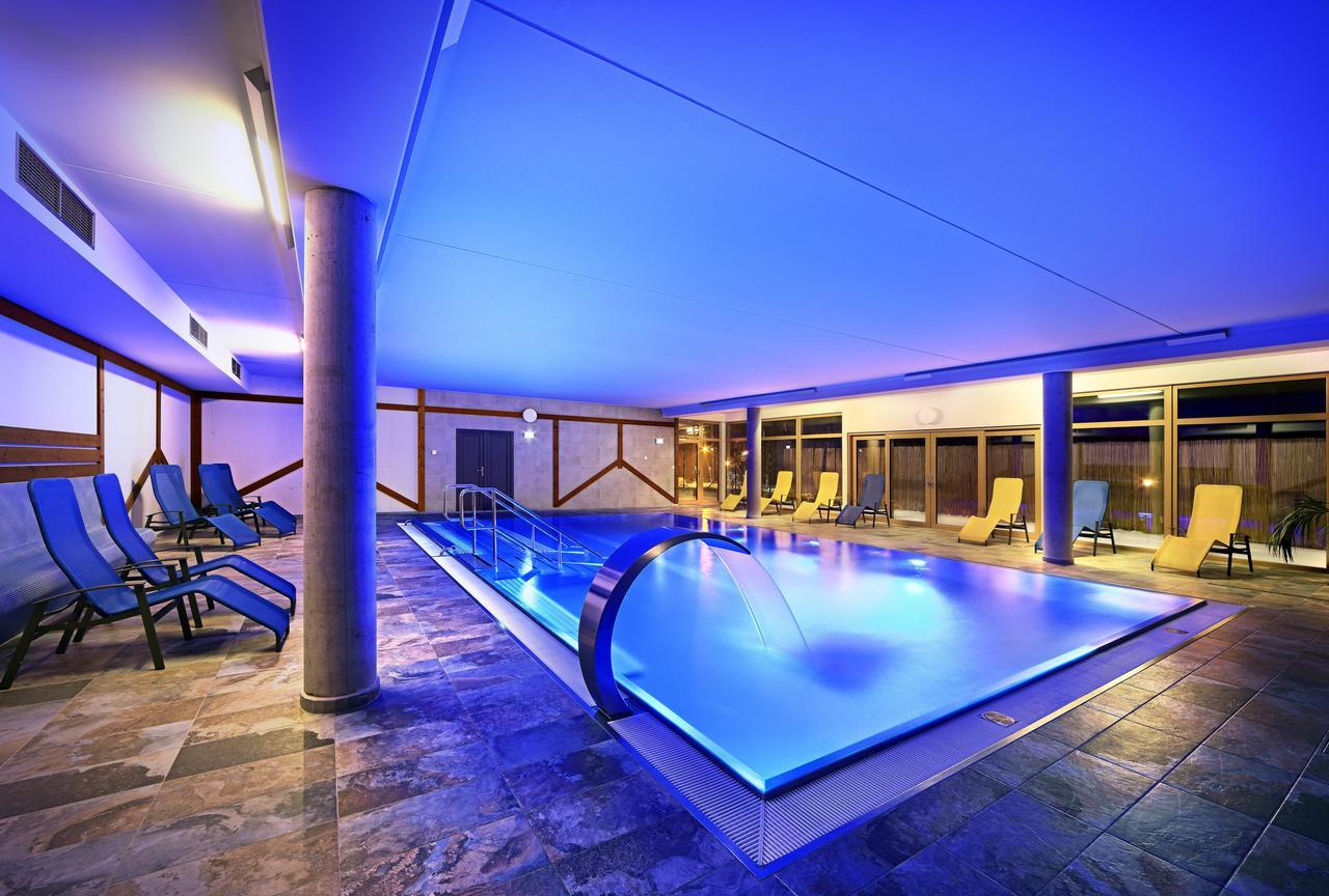 Hotel Resort Relax Dolni Vltavice Экстерьер фото